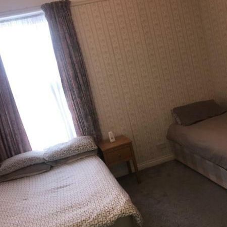 Hamilton House Bed & Breakfast Southsea Exterior foto